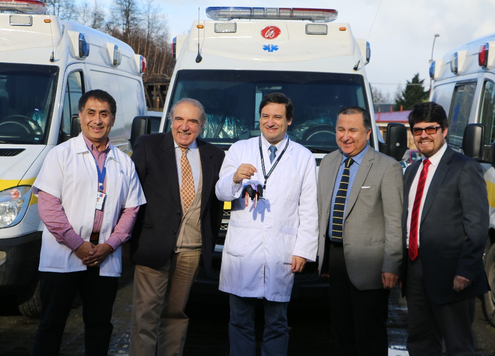 Suman nueve ambulancias sanitarias para los hospitales de la región