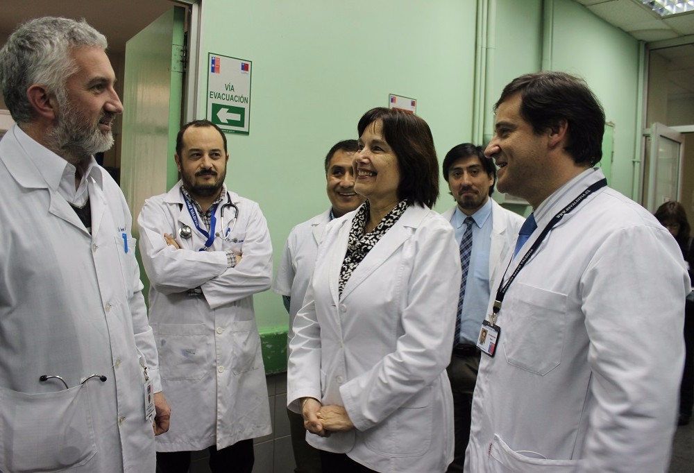Ministra Castillo inspeccionó Urgencia de Hospital de Valdivia e inauguró establecimiento de Salud completamente digitalizado