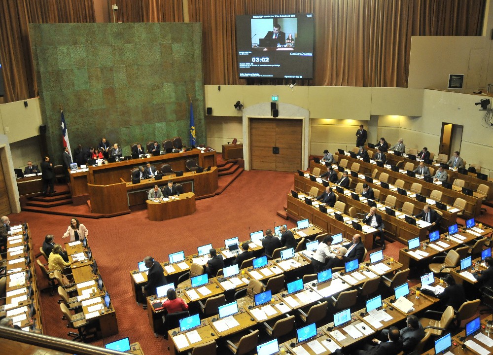 Este martes retomarán discusión de proyecto que regula elección de intendentes