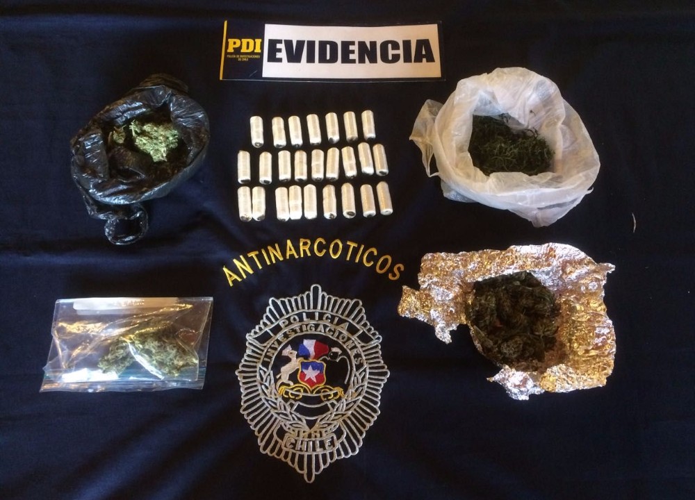PDI detuvo a colombiano que pretendía ingresar con 25 ovoides de cocaína a Valdivia
