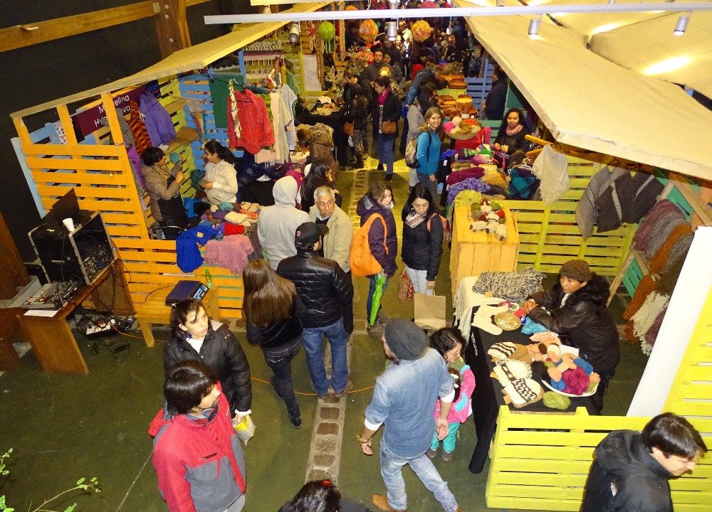 Todo un éxito resultó la Expo Tejidos INDAP Los Ríos 2015