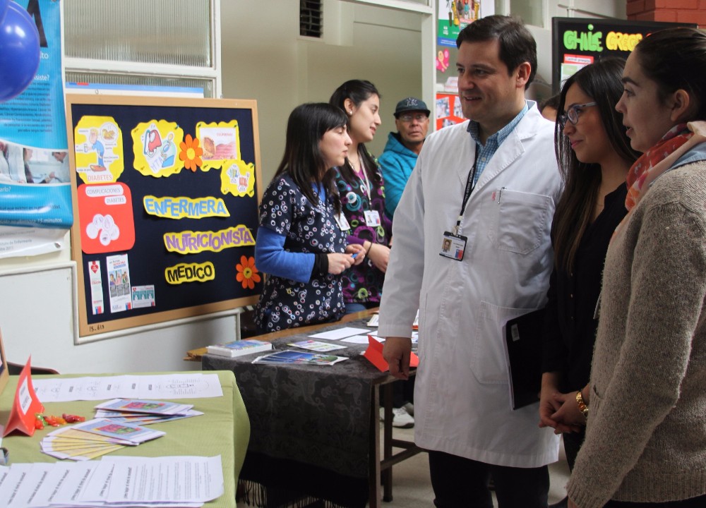 Con una exposición y la participación activa de la comunidad se celebró Día de la Atención Primaria